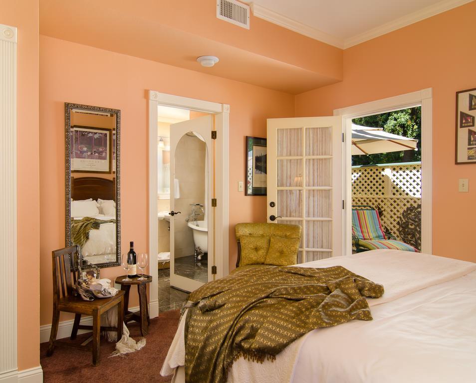 Madrona Manor Hotel Healdsburg Exterior photo